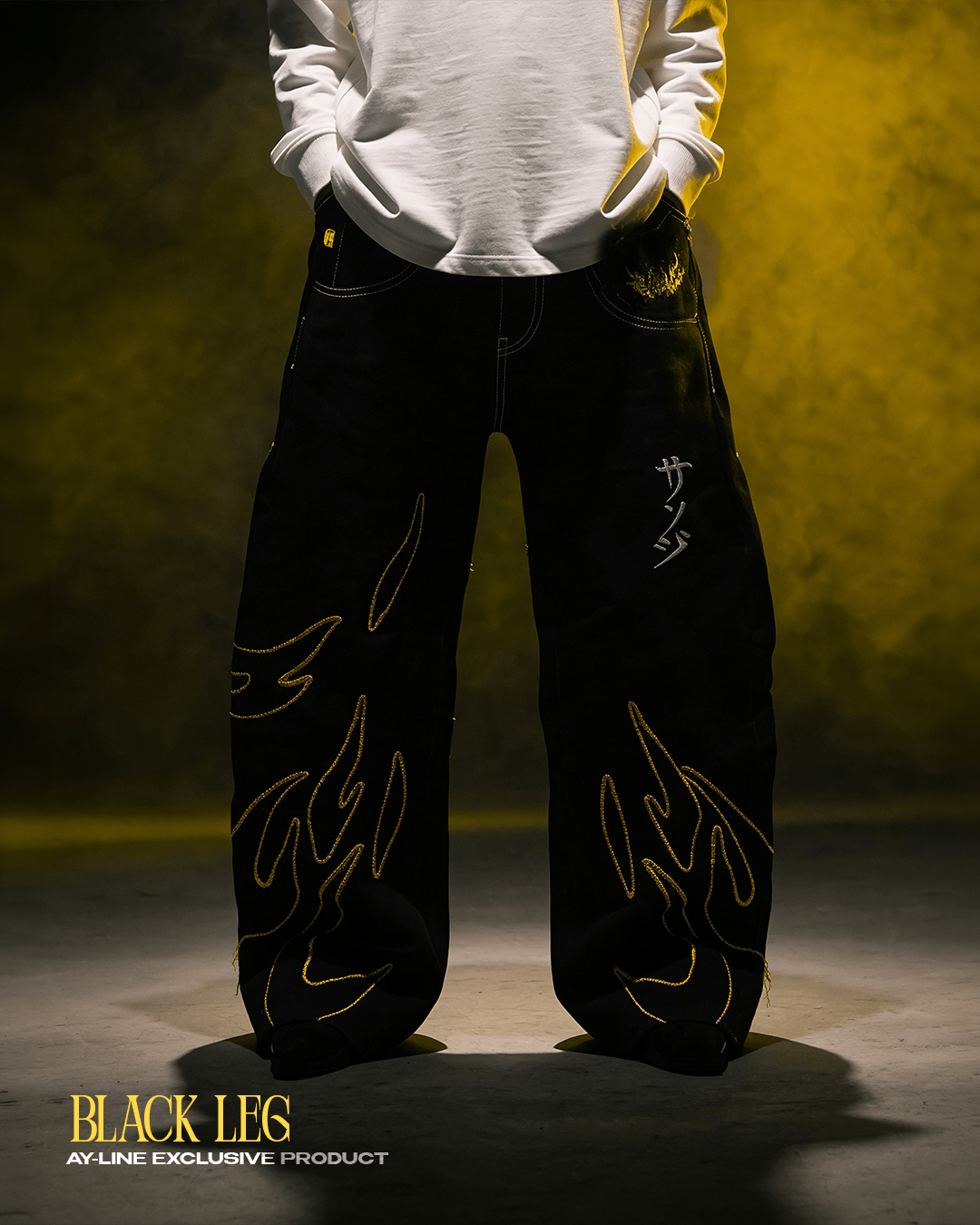 Black Leg Jeans - AY - Line Anime